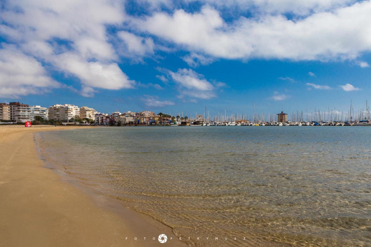 108 Apartament Fabulus Torrevieja Exterior photo